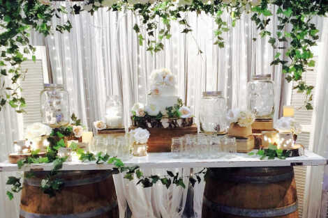 Vintage Wine Barrel & Door Bar