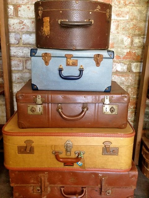 Round cheap suitcase vintage