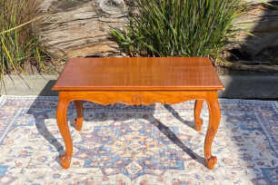 Light Brown Vintage Coffee Table - Daisy