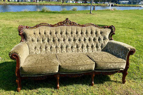 Baroque Couch Moss Green