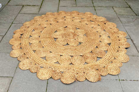 Round Jute Rug