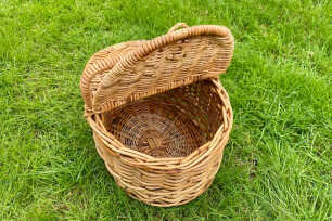 Oval Picnic Basket