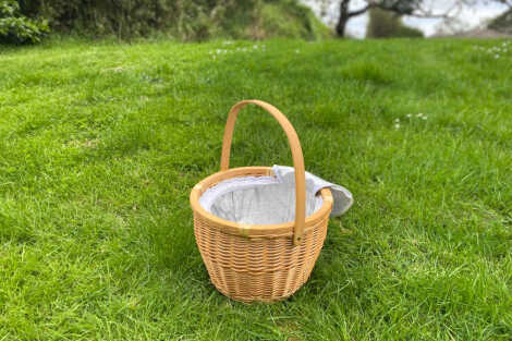 Round Wicker Insulated Picnic Basket