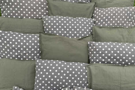 'Nothing but Olives' Cushion Package (20)