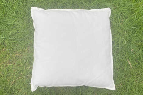 White Pillow - 50cm 