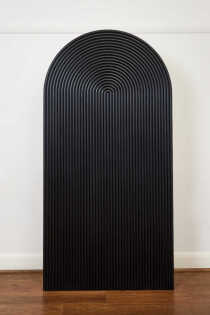 Black Ripple Arch (M)