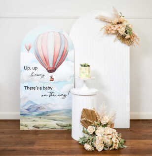 'Baby on the Way' Backdrop + Florals Package